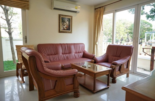 Chonburi Villa | 114 Star's Pier Private Villa