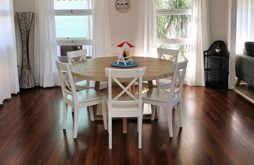 Bargara House | 115 Esplanade