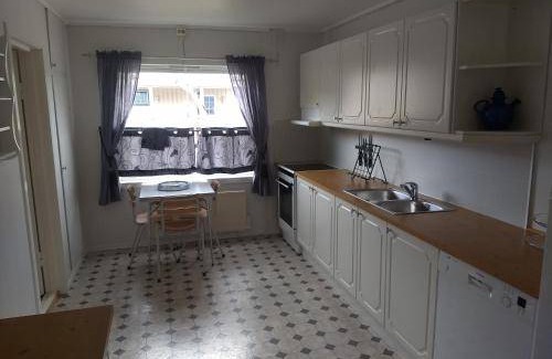 Vadso Apartment | 115 m² Apartment ∙ 3 bedrooms ∙ 6 guests