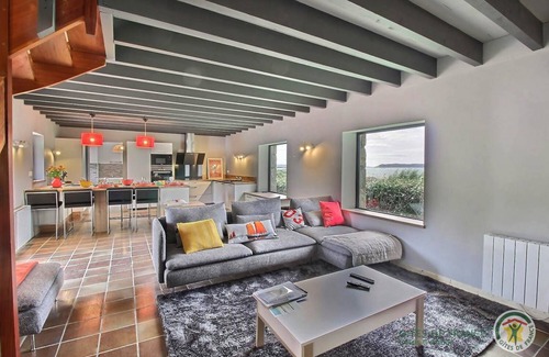 Trevou-Treguignec House | 115 m² Gîte ∙ 3 bedrooms ∙ 6 guests