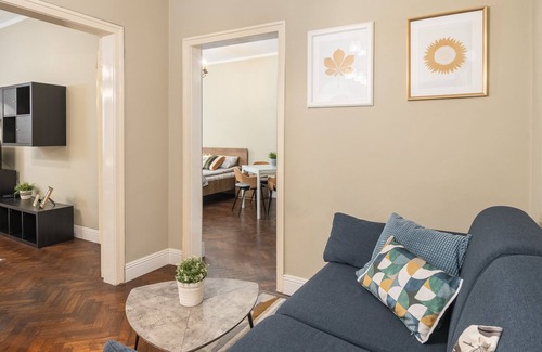 Sofia City Center Apartment | 115 sqm² Top Center Artistic Apartment
