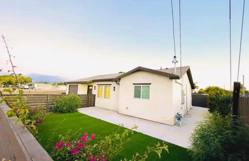 Central Escondido House | 1150 m² House ∙ 3 bedrooms ∙ 8 guests