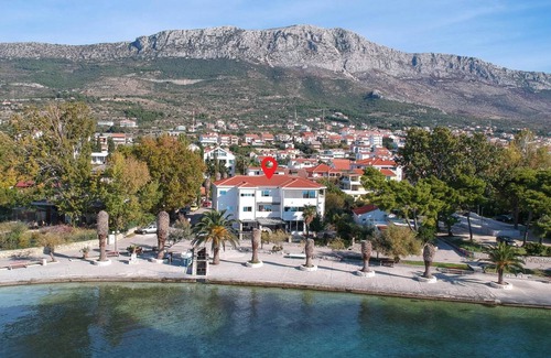 Kastel Gomilica Apartment | 116 m² Apartment ∙ 3 bedrooms ∙ 8 guests