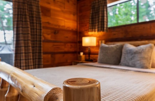 Dorrington Cabin | 116 m² Cabin ∙ 3 bedrooms ∙ 6 guests