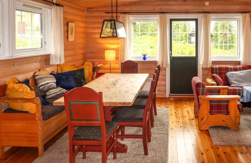 Svingvoll House | 116 m² House ∙ 1 bedroom ∙ 8 guests