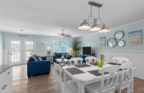 Emerald Isle House | 118 m² House ∙ 3 bedrooms ∙ 6 guests