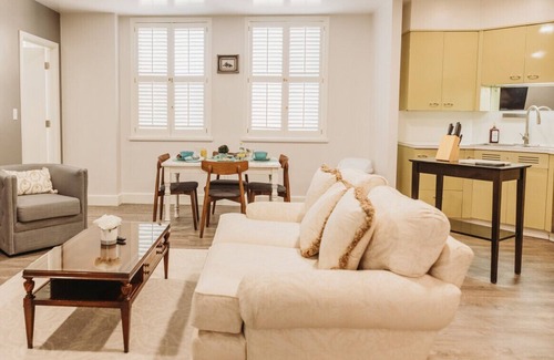 Bartlesville Apartment | 118 · St. Charles Suite #118 - Hotel Phillips