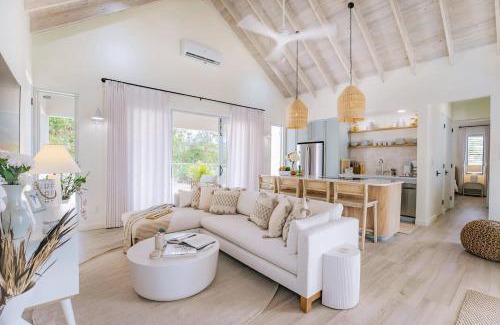 Jolly Harbour Villa | 118 Villa Aloe