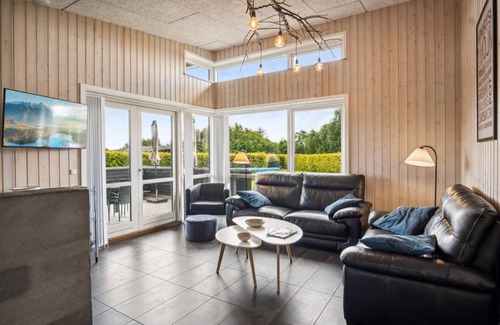 Flovt Strand House | 119 m² House ∙ 4 bedrooms ∙ 8 guests