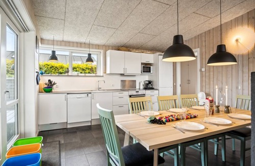Flovt Strand House | 119 m² House ∙ 4 bedrooms ∙ 8 guests