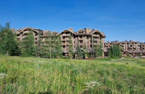 Teton Village Apartment | 12/27/25 to 1/3/26, Four Seasons 3 Bedroom, 3 Full Bath, Jackson Hole WY
