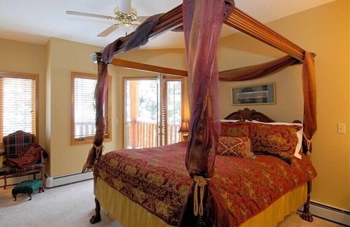 Summit County Cabin | 12 BR/12.5 Bath - Perfect for group vacations reunions, retreats, small weddings