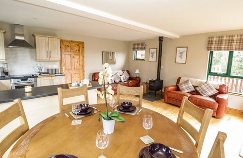 Belturbet Cottage | 12 CORNADARRAGH, pet friendly in Belturbet, County Cavan