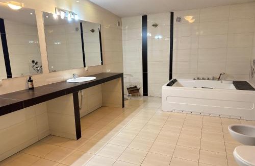 gmina Płoniawy-Bramura Apartment | 12 Dębów