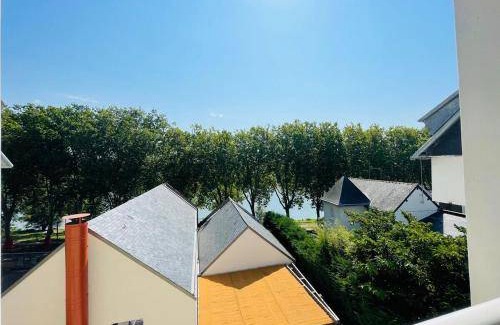 Les Hauts de Saint-Aubin House | 120 m² House ∙ 4 bedrooms ∙ 8 guests