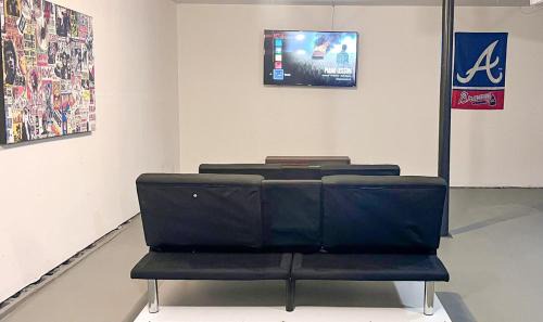 Tucker House | 12 Guest! King Bed Near ATL Gameroom Yard with Deck