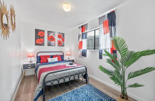 Heritage House | 12 Guests near Lackland AFB 9630 SeaWorld