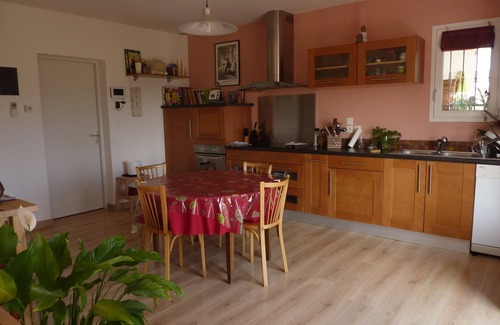 Pechbonnieu Other | 12 km from Toulouse but in the countryside, quiet, view, swimming pool, air-conditioning, plancha.