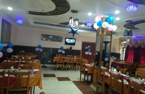 Talcher Hotel | 12 m² Hotel ∙ 3 guests
