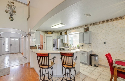 Cloverleaf House | 12 Mi to Dtwn Houston: Family-Friendly Home!
