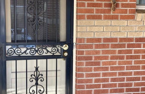 Dupont Apartment | 12 min to Downtown! Child&Pet Friendly , Fully Stocked Kitchen, W/, Back
