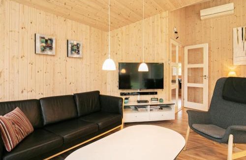 Hals House | 12 person holiday home in Hals-By Traum