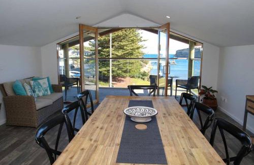 Port Campbell Apartment | 12 Rocks Beach View Loft Central Port Campbell