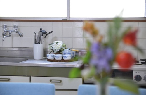 Minamikoiwa House | 12 tatami Japanese style room ■ Spacious 3DK ■ Close to the shopping arcade