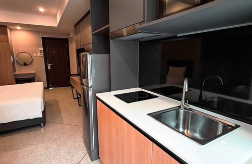 Don Muang Hotel | 12 The Residence Hotel