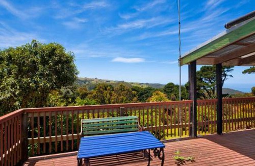 Apollo Bay House | 120 Biddles - Captivating view from the top!