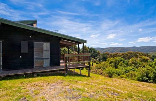 Apollo Bay House | 120 Biddles - Captivating view from the top!