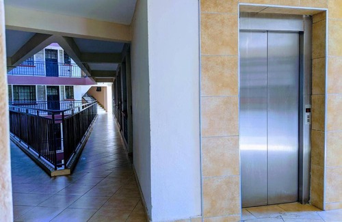 Nairobi West Apartment | 120 m² Apartment ∙ 1 bedroom ∙ 3 guests