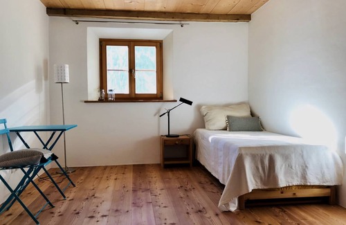 Ardez Apartment | 120 m² Apartment ∙ 3 bedrooms ∙ 6 guests