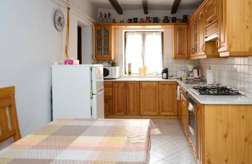 Hodmezovasarhely Apartment | 120 m² Apartment ∙ 4 bedrooms ∙ 8 guests