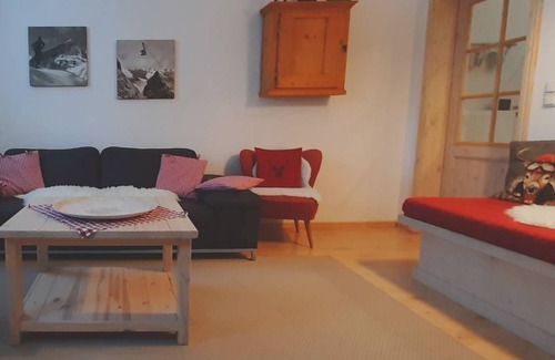 Mittenwald Apartment | 120 m² Apartment ∙ 4 bedrooms ∙ 7 guests
