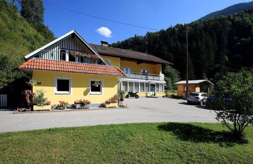 Radenthein Apartment | 120 m² Apartment ∙ 4 bedrooms ∙ 8 guests