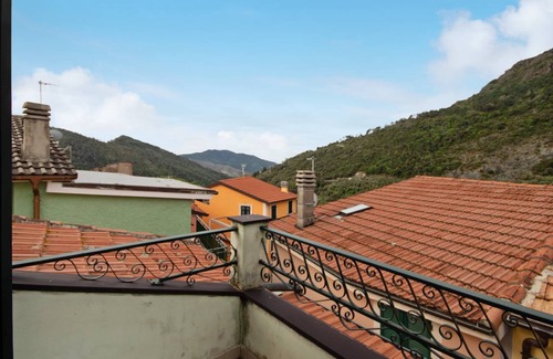 Bargone House | 120 m² House ∙ 2 bedrooms ∙ 4 guests