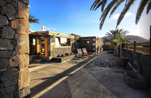 Masdache House | 120 m² House ∙ 2 bedrooms ∙ 4 guests