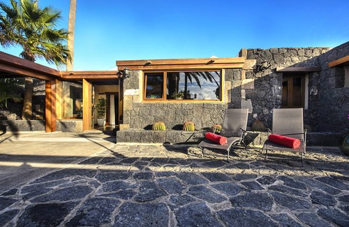 Masdache House | 120 m² House ∙ 2 bedrooms ∙ 4 guests