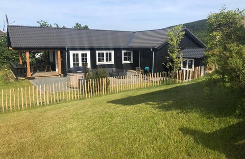 Glindfeld House | 120 m² House ∙ 4 bedrooms ∙ 10 guests