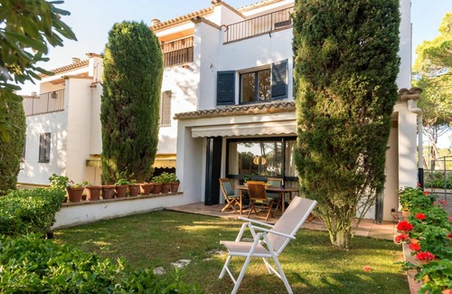 Calella de Palafrugell House | 120 m² House ∙ 4 bedrooms ∙ 8 guests