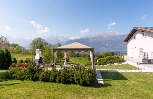 Colico House | 120 m² House ∙ 4 bedrooms ∙ 13 guests