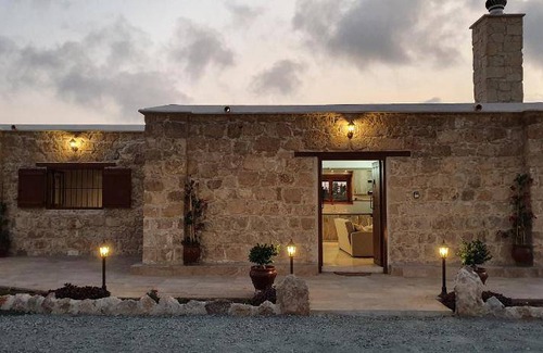 Geroskipou Villa | 120 m² Villa ∙ 2 bedrooms ∙ 5 guests