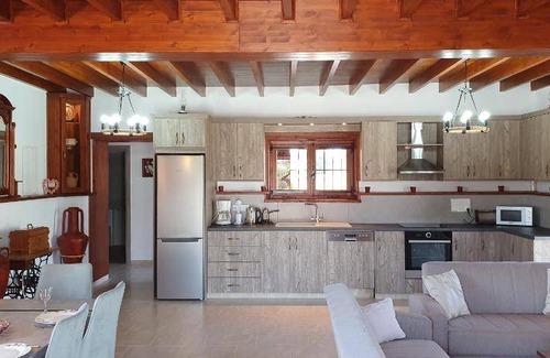 Geroskipou Villa | 120 m² Villa ∙ 2 bedrooms ∙ 5 guests