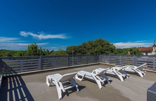 Tinjan Villa | 120 m² Villa ∙ 4 bedrooms ∙ 8 guests