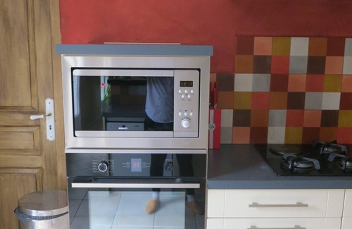 Saint-Paul-Trois-Chateaux House | 120m² villa with swimming pool and garden close to nature and amenities