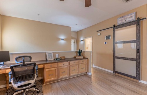 Superstition Lakes Condo | 121 m² Condo ∙ 2 bedrooms ∙ 6 guests