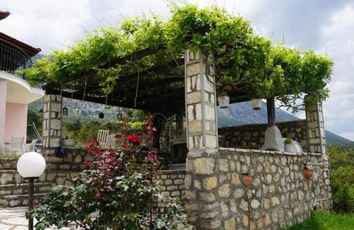 Paleros Villa | 121 m² Villa ∙ 2 bedrooms ∙ 6 guests