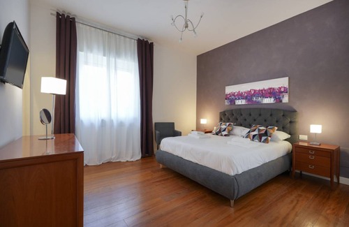 Municipio 2 Apartment | 123 m² Apartment ∙ 3 bedrooms ∙ 6 guests