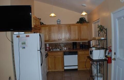 Port Mansfield Condo | 123 West Harbor Condo B - Beautiful Condo in the harbor with spacious deck